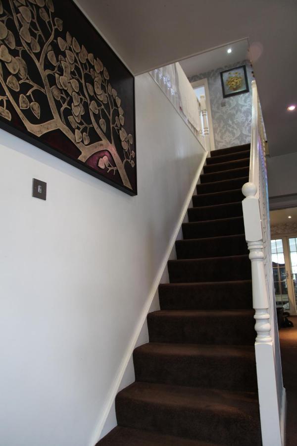 The Caduceus- Residence Chertsey Buitenkant foto