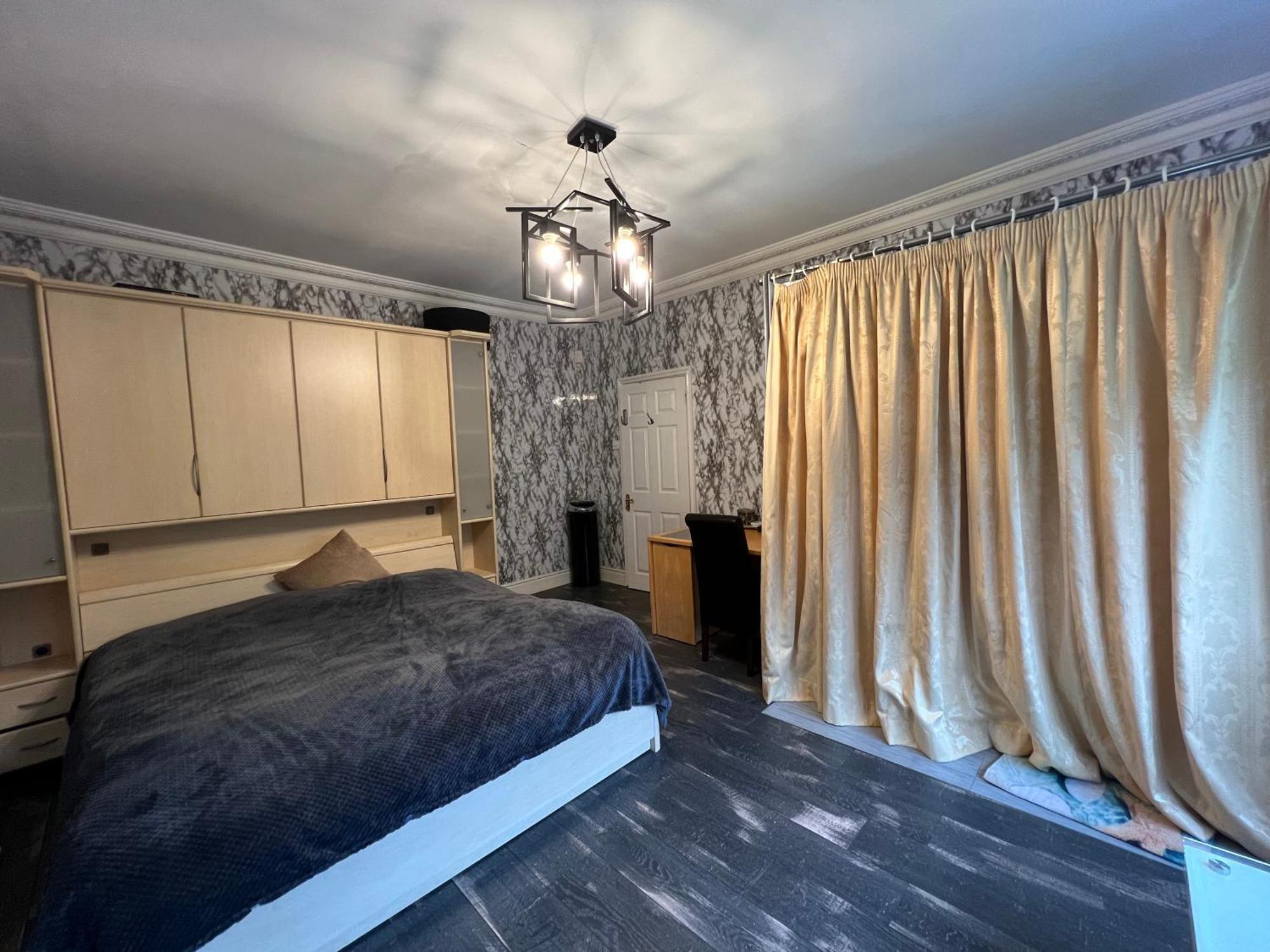The Caduceus- Residence Chertsey Buitenkant foto