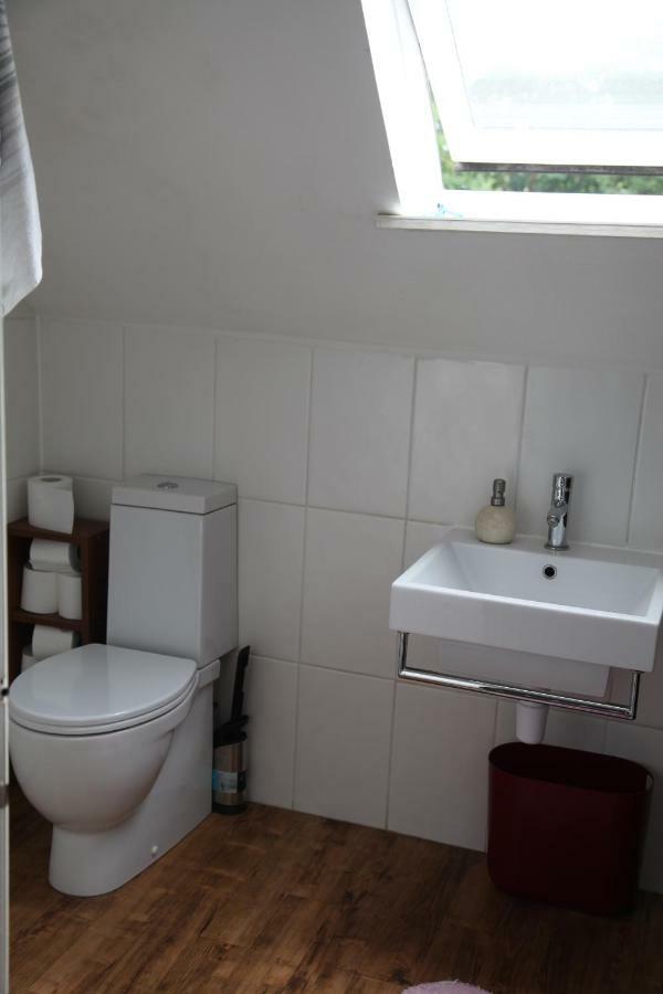 The Caduceus- Residence Chertsey Buitenkant foto